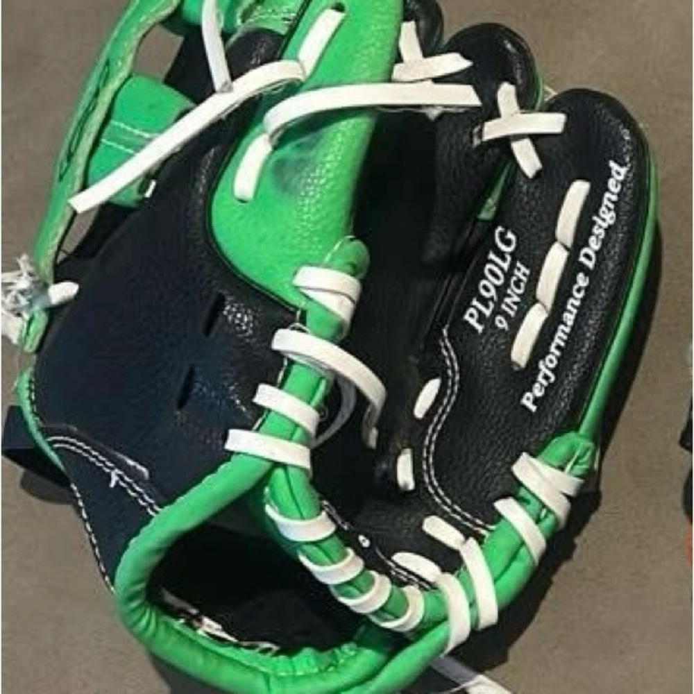 Kids Green and Black Baseball Glove